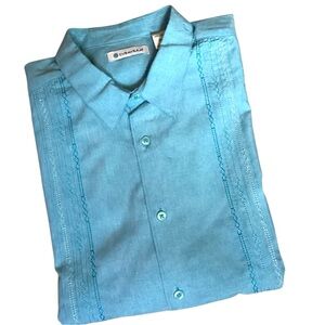 Cubavera Classic-Fit Embroidered Paneled Chambray Button Down Shirt in size XL.